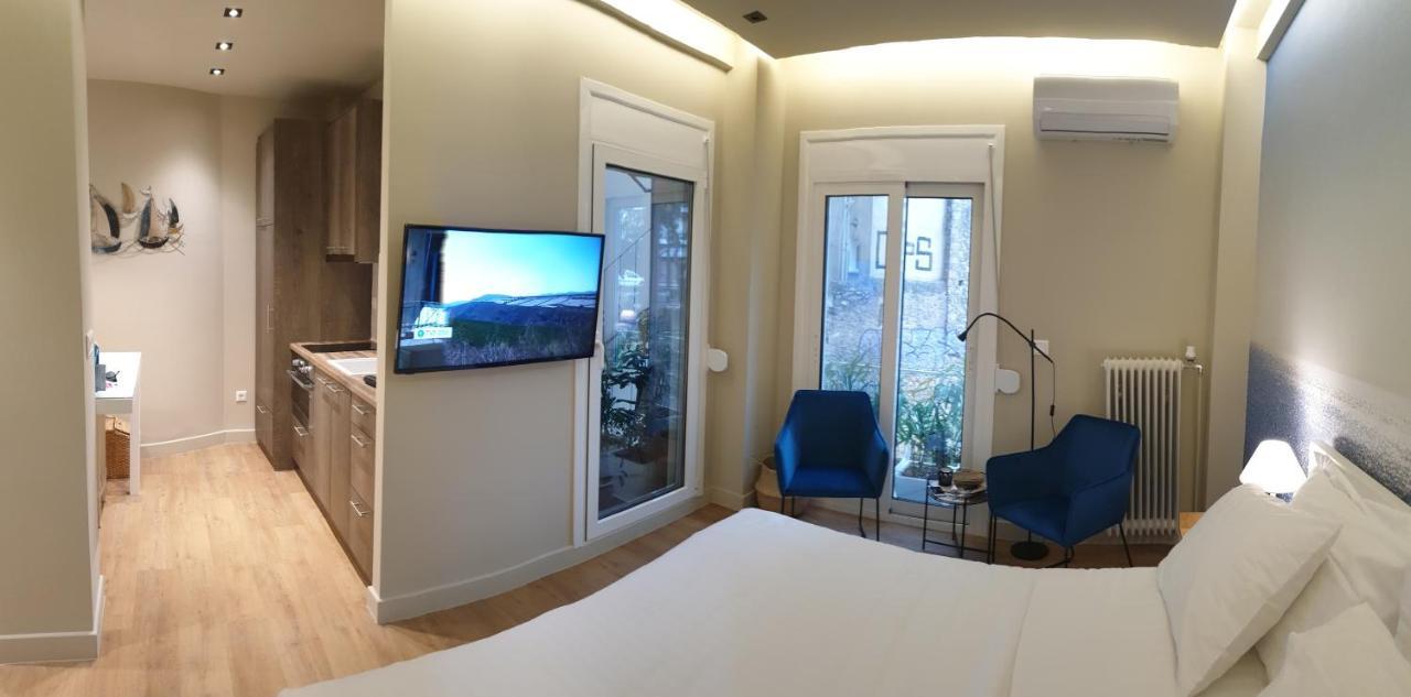 Renovated Studio With Roof Garden Access, 15 M Walk To Acropolis Daire Atina Dış mekan fotoğraf